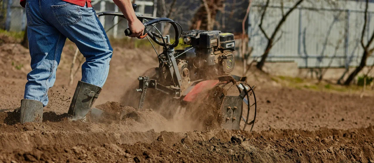 Вспашка земли (культивация)